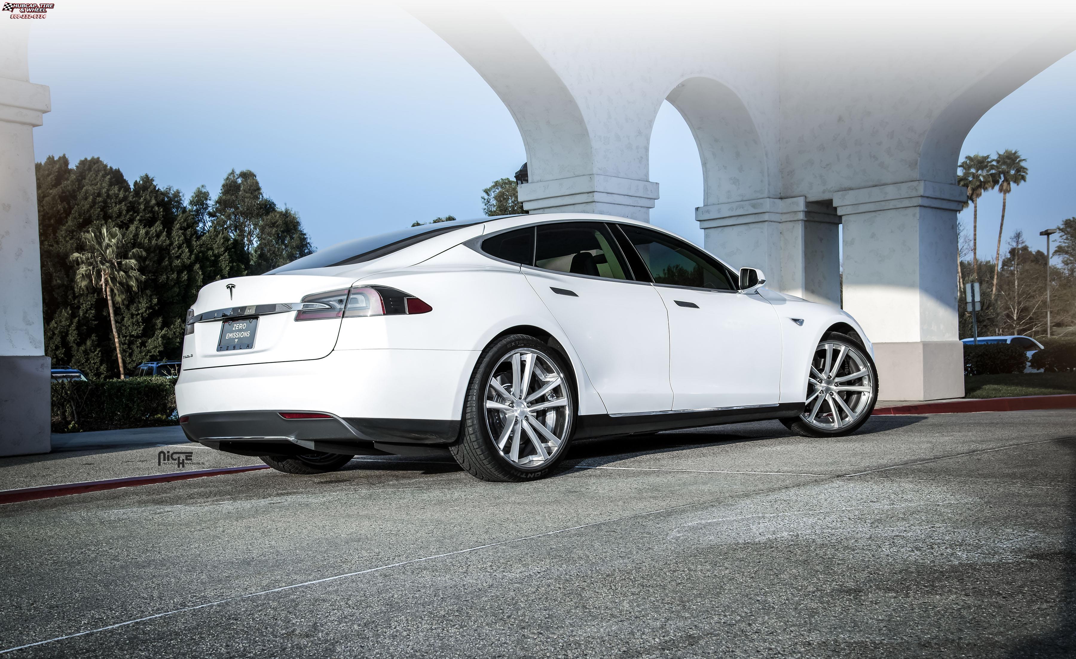 vehicle gallery/tesla model s niche concourse 22x85  Brushed, DDT, Matte Clear, Sparkle Black Lip wheels and rims